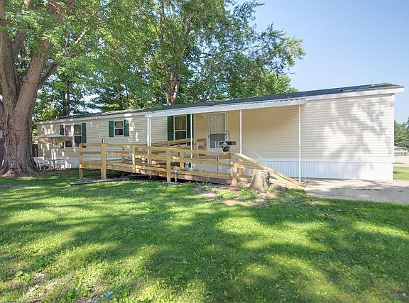 2nd image of 48 Coachman Dr