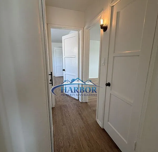 904 Sartori Ave #4 — Photo 7