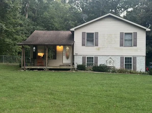 132 Petalbrook Ln, Livingston, TN 38570