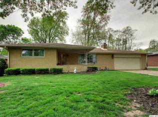 1624 Curtis Creek Rd, Quincy, IL 62301