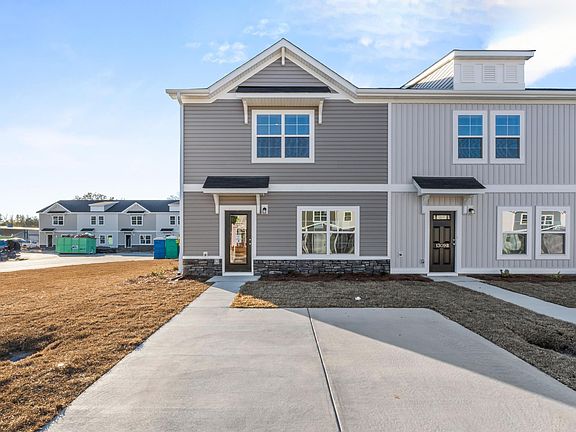 3rd image of 104 New Spring Way