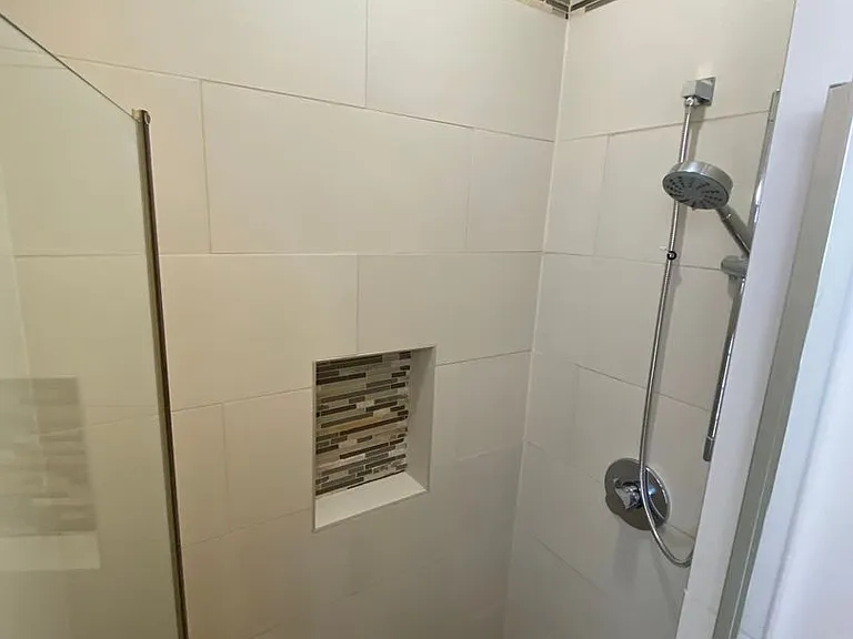 1572 Palou Ave — Photo 10