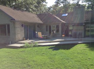 5146 Northridge Dr, Saint Anne, IL