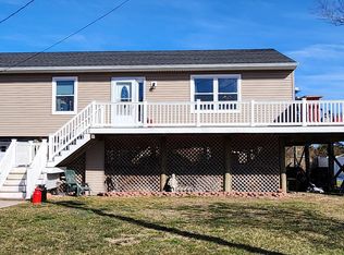 805 Cedar St, Tuckerton, NJ 08087