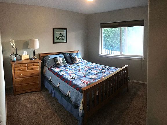 5th image of 85 NW 33rd Pl Unit A