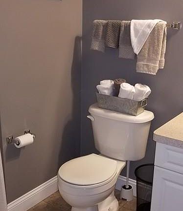 5th image of 614 Pond St Unit 2212
