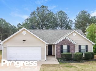 104 Goldleaf Dr, Hampton, GA 30228