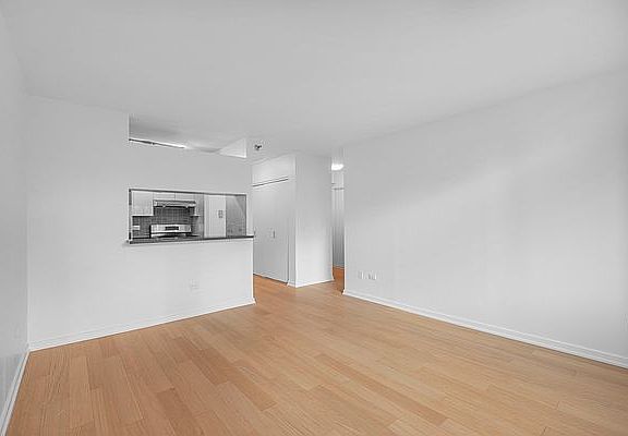 4th image of 75 W End Ave APT C18b