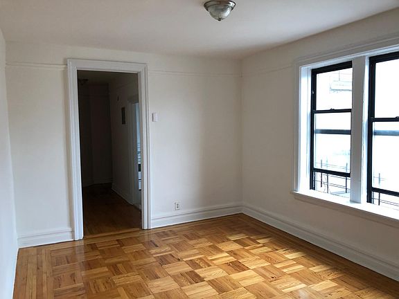 2nd image of 2419 Davidson Ave APT W1