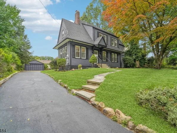 231 New Providence Rd, Mountainside Boro, NJ 07092