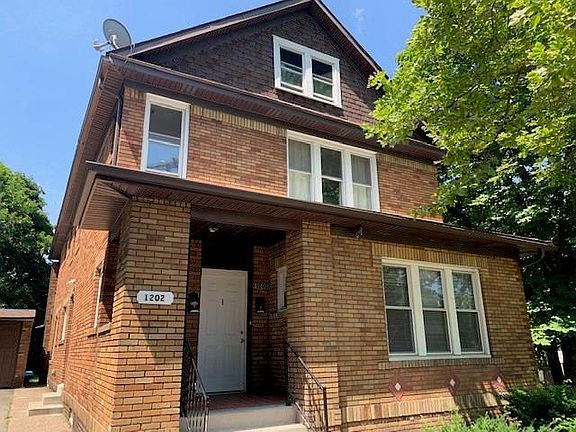 4th image of 1202 Brown Ave