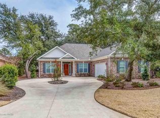 72 Potrush Loop, Pawleys Island, SC 29585