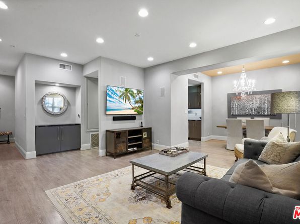 16123 Sunset Blvd #202