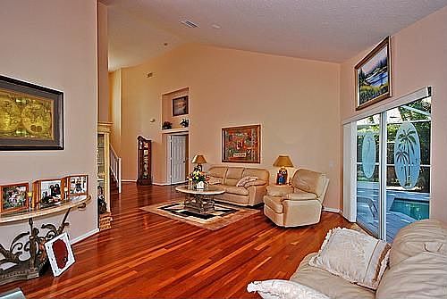 Living / Dining