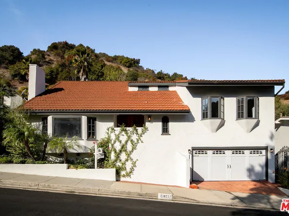 17075 Escalon Dr, Encino, CA 91436