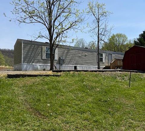 3rd image of 1281 Lawrence Smith Rd