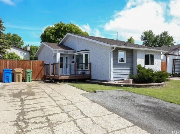 2534 7th AVENUE E, Regina, SK S4N 5T4