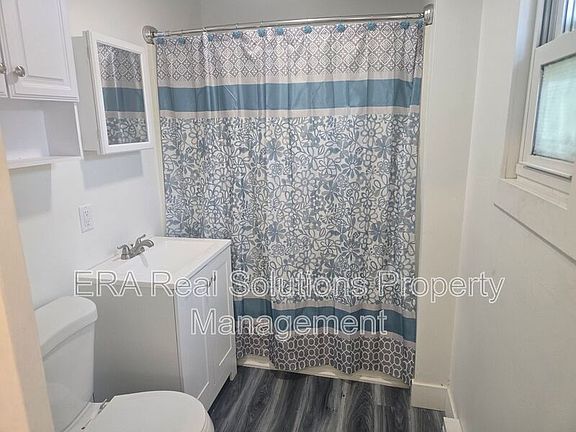 2nd image of 1370 East Ave