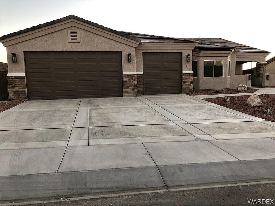 1st image of 2574 Trade Wind Dr