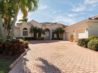 5095 Castlerock Way, Naples, FL 34112
