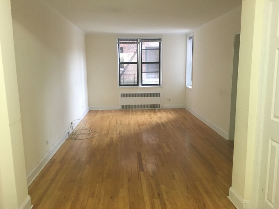 2nd image of 8701 37th Ave
