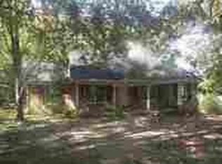 157 Doty St, Camden, TN 38320