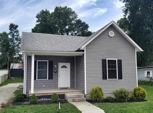 32 Metamora Rd, Brookville, IN 47012