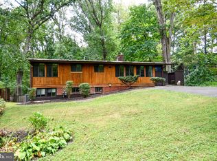 3321 Hartwell Ct, Falls Church, VA 22042