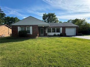 212 Blue Ridge Dr, Belleville, IL 62223