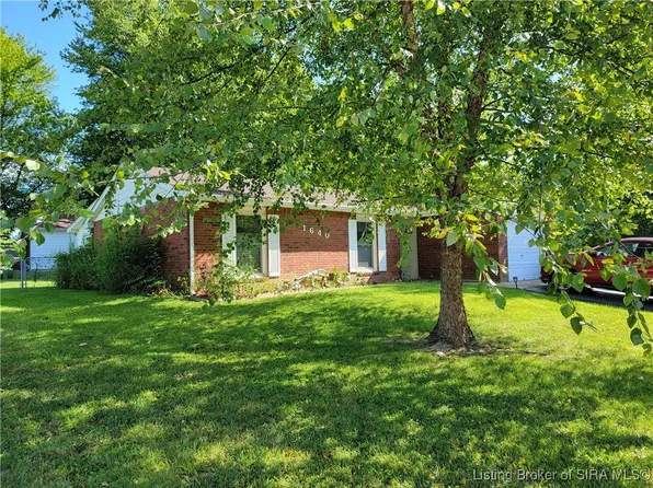 1640 VALLEY Drive, Madison, IN 47250