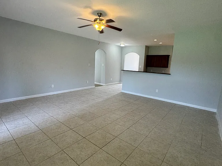 2132 Mulberry Dr — Photo 7