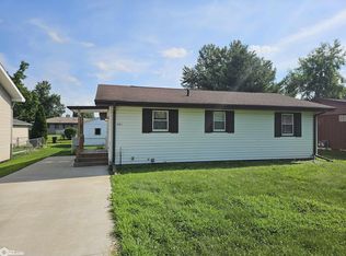 521 Summit Ave, Keokuk, IA 52632