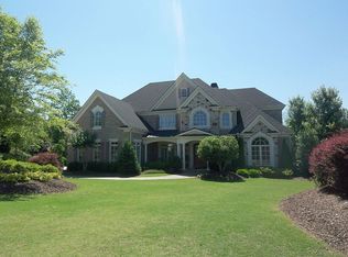 125 Inwood Ter, Roswell, GA 30075