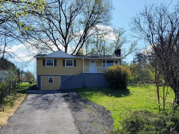 49 Oldt Dr, Front Royal, VA 22630