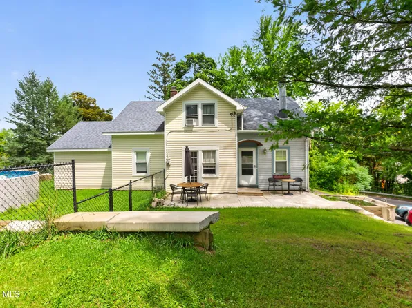 3492 Rosendale Road, Niskayuna, NY 12309