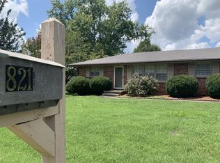 821 Fairlane Cir, Smithville, TN 37166