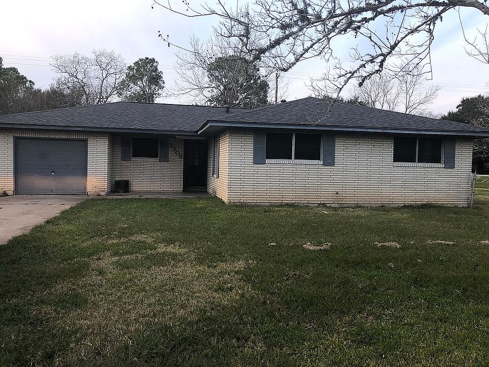 1st image of 3306 Schroeder Ave