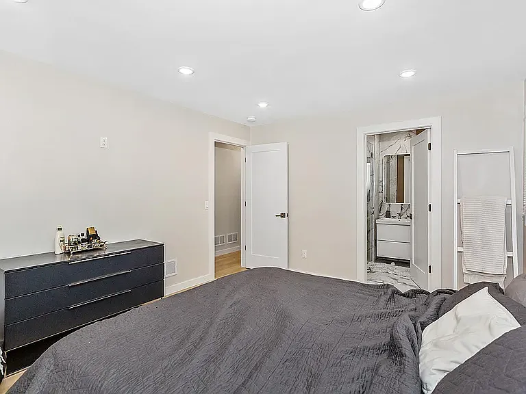10 Harrison Ave — Photo 26