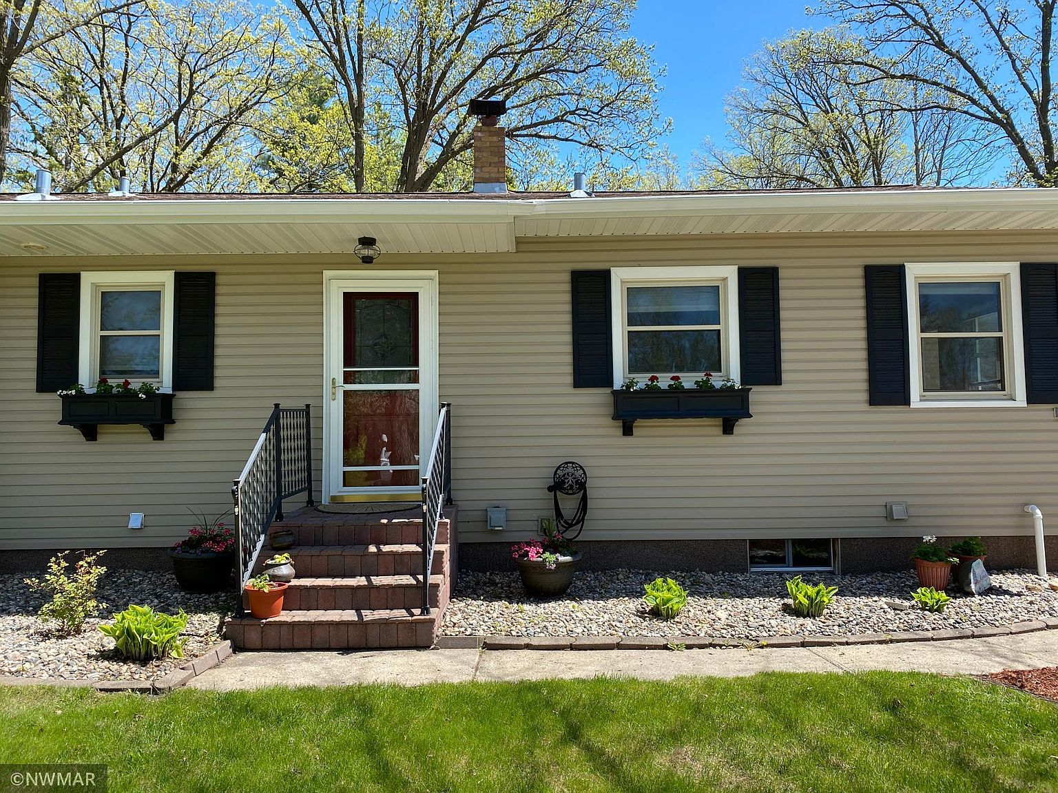 1119 Rossman Ave, Detroit Lakes, MN 56501 Zillow