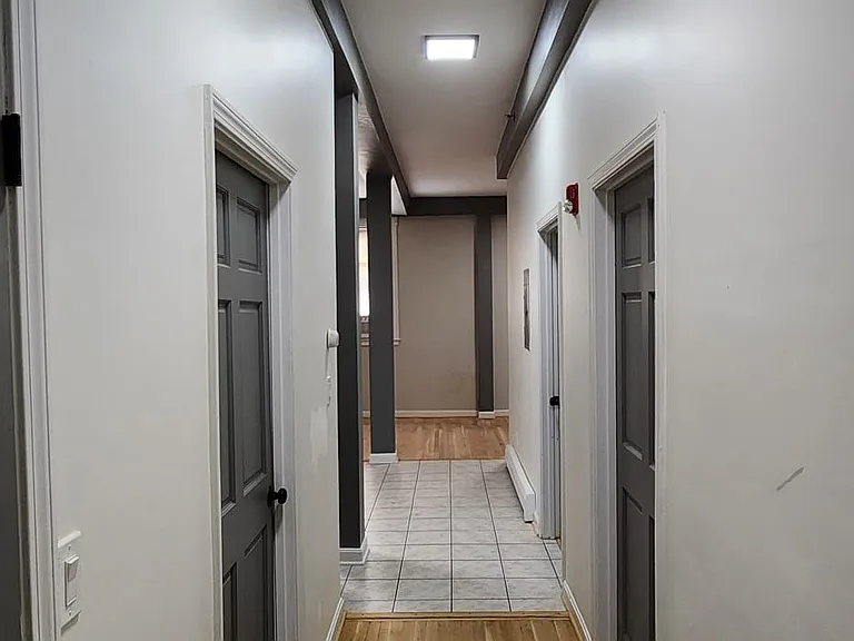 110 Branch St #1 — Photo 16