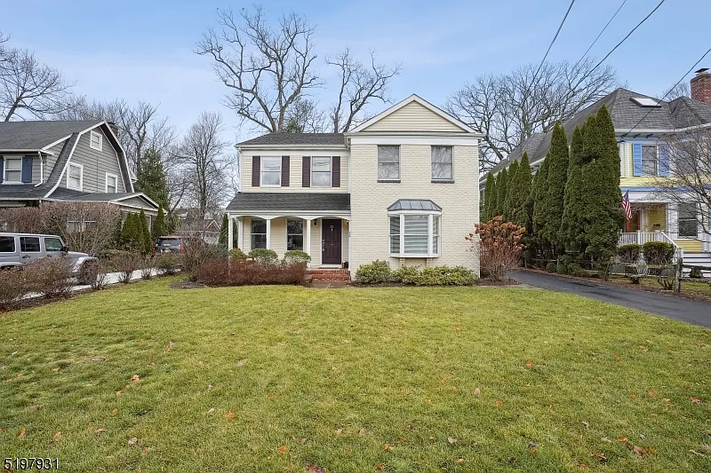 3 bed, 3.5 bath, $5,600 — Photo 2