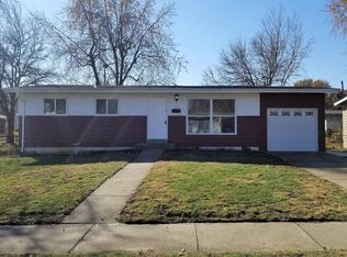 510 Bardot Dr, Florissant, MO