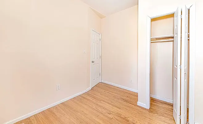 Rented by REAL New York | media 7