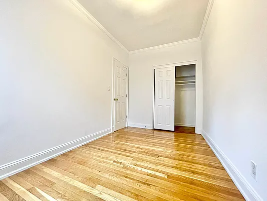 Rented by City Connections Realty | media 18