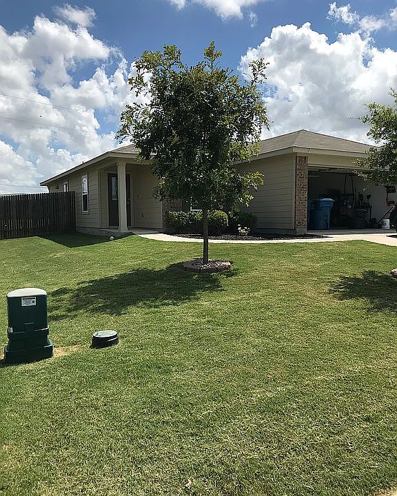 1st image of 118 Jim Dandy Dr