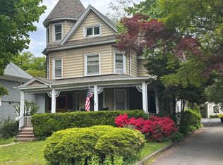211 Woodside Ave APT 3, Ridgewood, NJ 07450