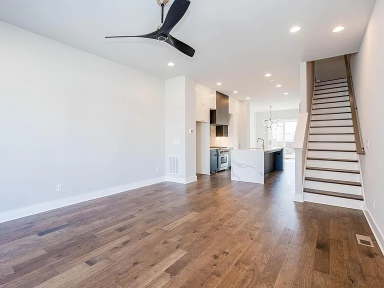 673 Ethel St NW — Photo 21