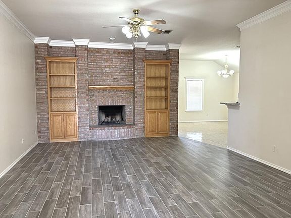 3rd image of 4505 Trevino St