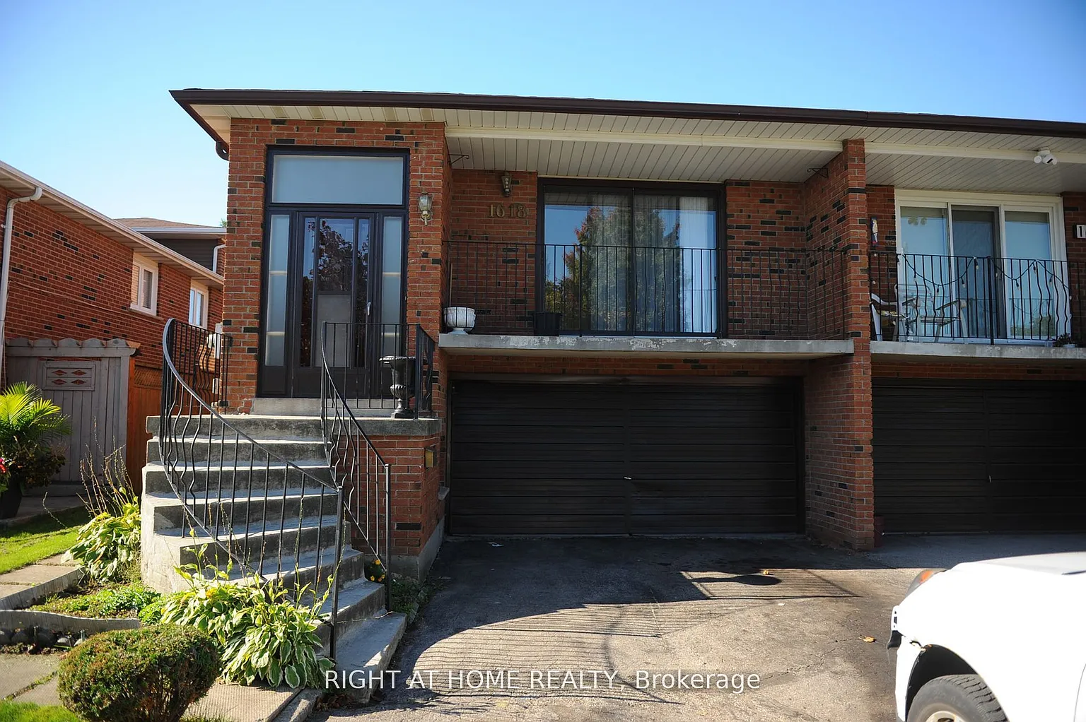 1618 Corkstone Glade photo 1