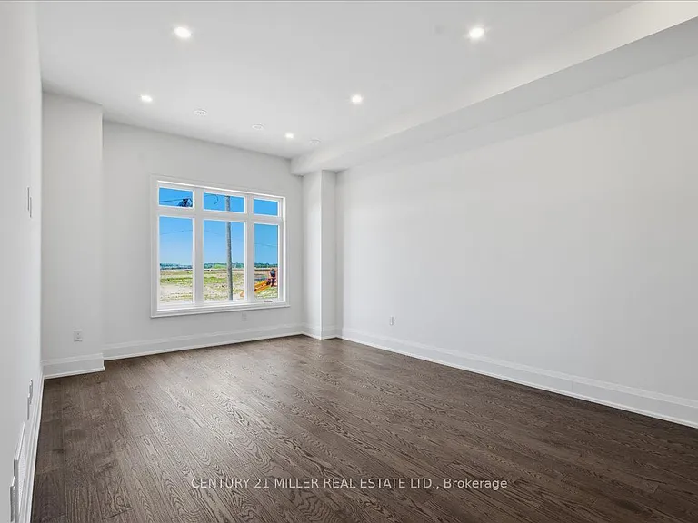3433 Preserve Dr — Photo 16
